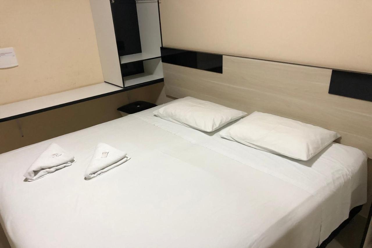 Oyo Hotel Melo アラピラカ エクステリア 写真